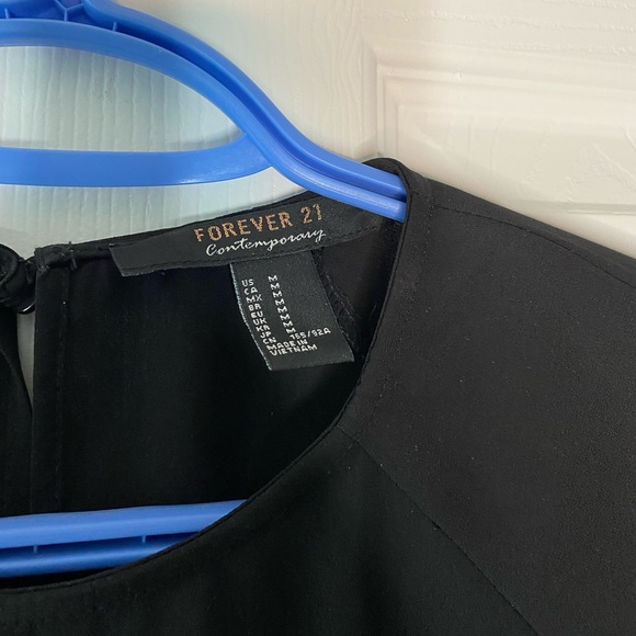 Black blouse - Picture 2 of 2